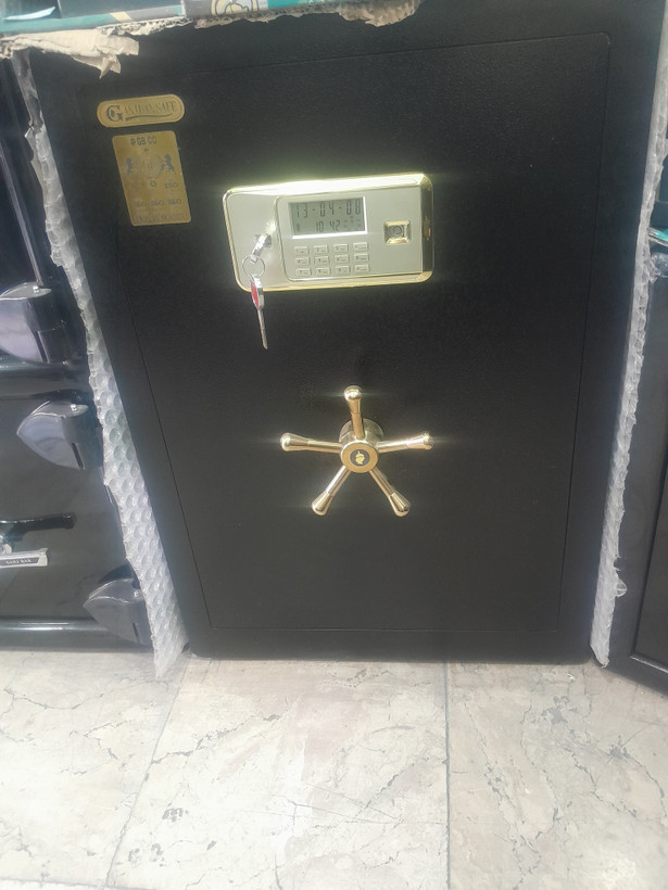 پیشنویس ۱۱ گاوصندوق الیاژی گنج بان ۸۶۰