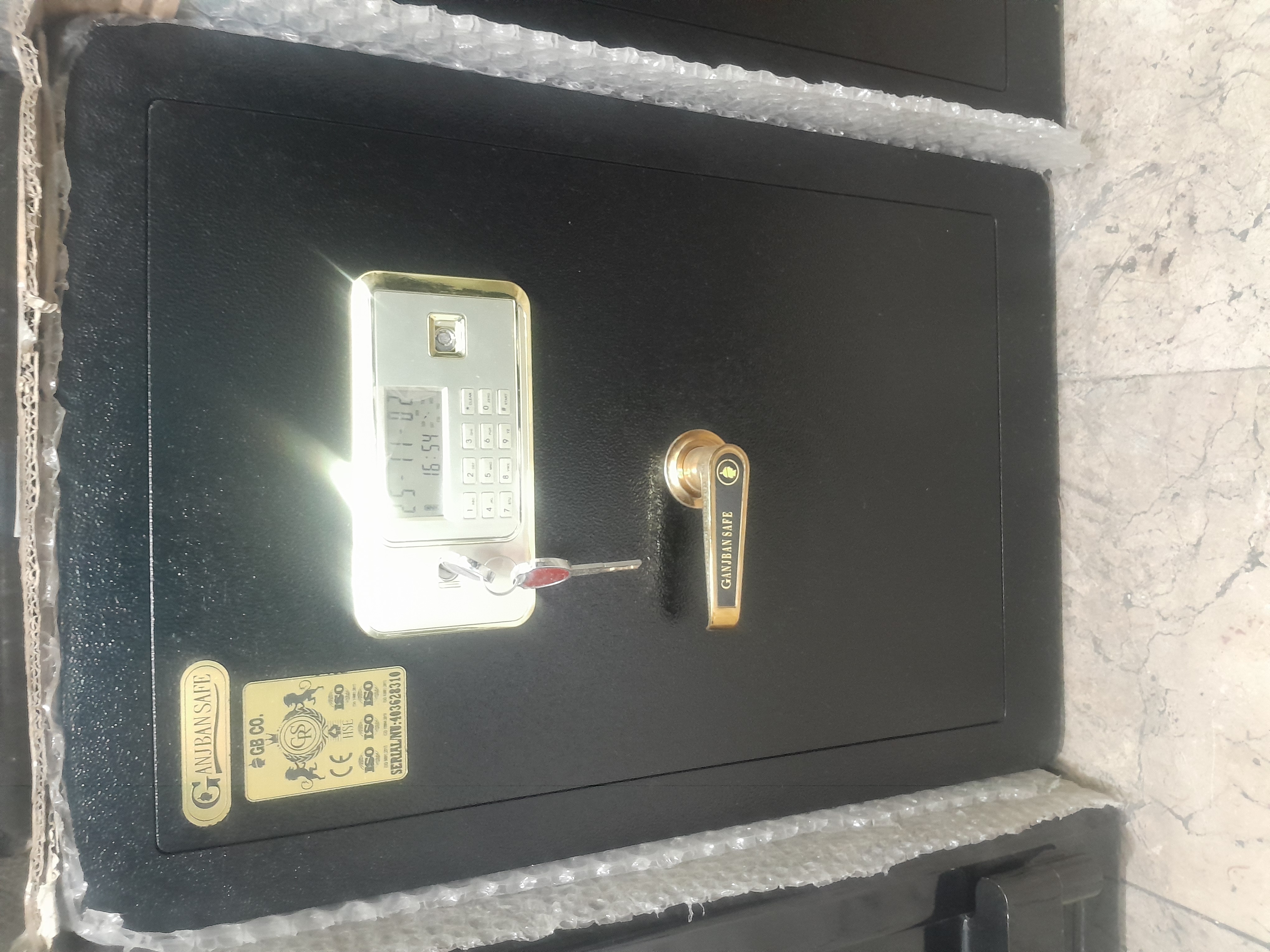 پیش‌نویس ۱۶ گاوصندوق الیاژی گنج بان ۷۲۰